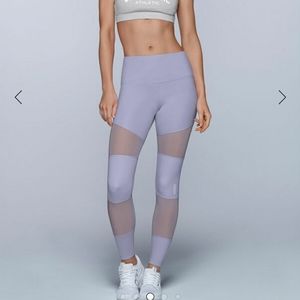 Lorna Jane Dusty Lilac Tight Legging -Small